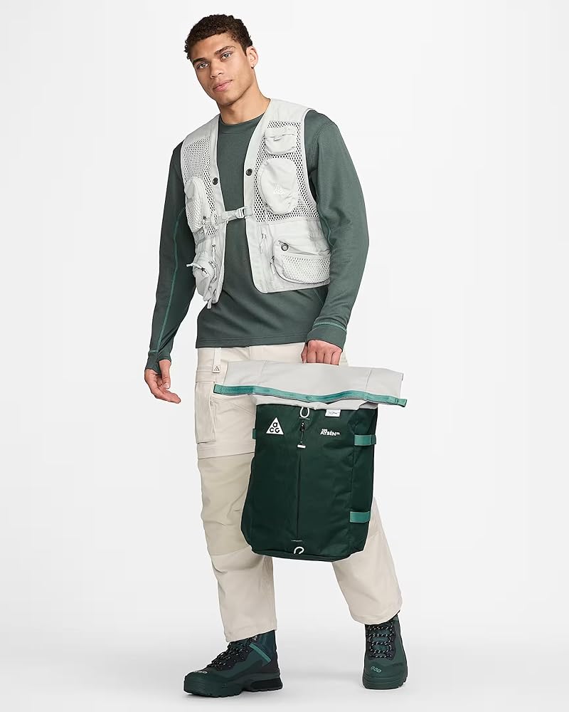 NIKE ナイキ ACG アイセン デイパック (32L) リュック ホワイト NIKE ACG AYSEN DAYPACK ナイキacg アイセン バックパック